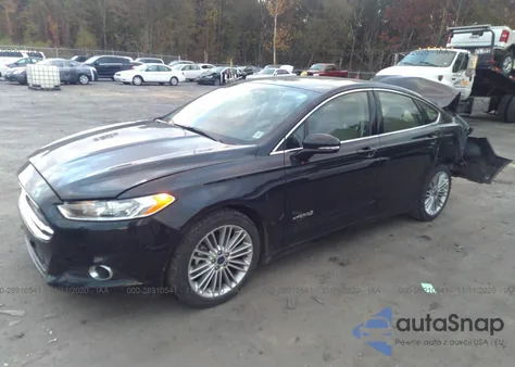 2014 Ford Fusion Hybrid Se z USA, uszkodzony, nr VIN 3FA6P0LU8ER386278